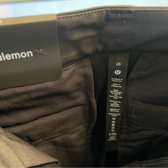 Lululemon Commission Short Classic 9” - Picture 6 of 6